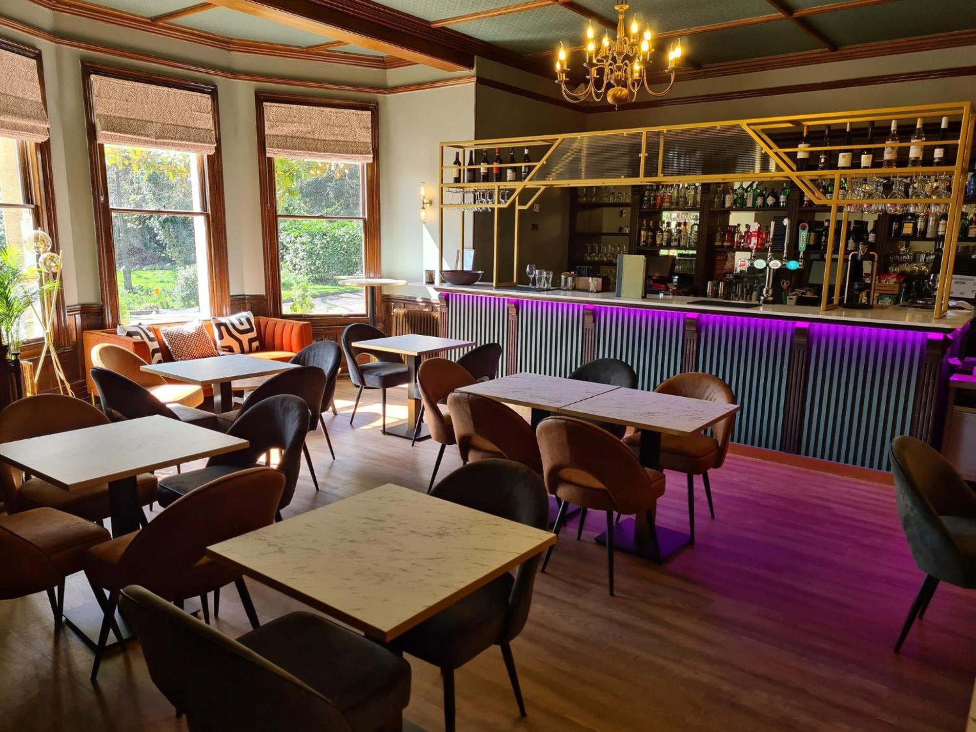Woodland Manor Hotel Bedford Esterno foto